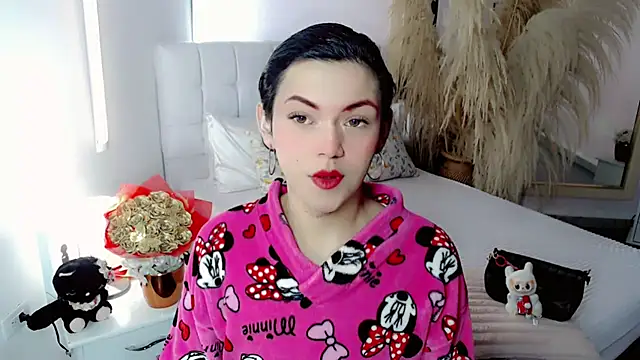 nathalialoes1 online show from 13, 1, 2026