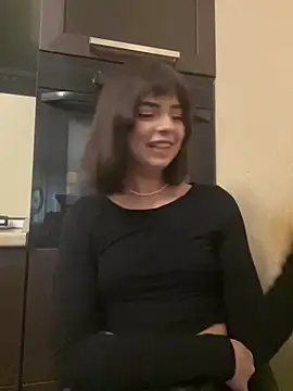 Miranda Kerry online show from 22, 10, 2025