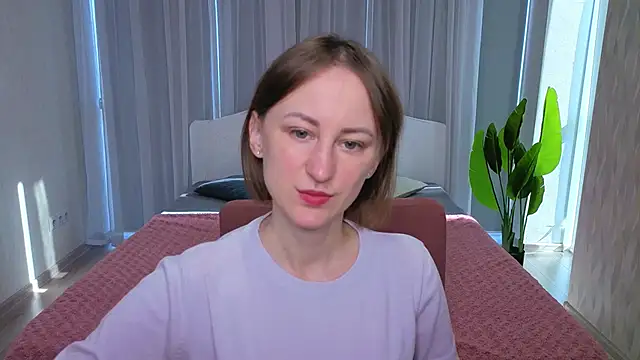 LuluChiiii online show from 16, 10, 2025