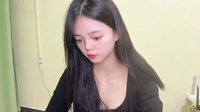 Nicole-13 online show from 5, 11, 2025