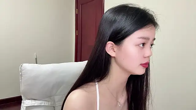 Nicole-13 online show from 9, 4, 2026