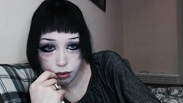  LUCY LAVE online show from 27, 10, 2025