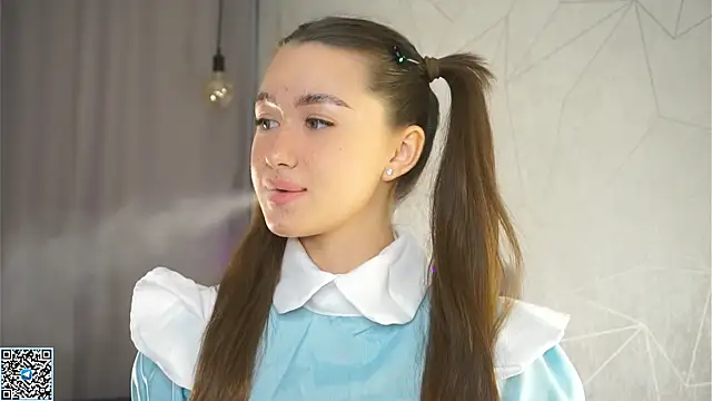 Snapshot of vvillywonka chatting on 10, 10, 2025 vvillywonka online show from 10, 10, 2025