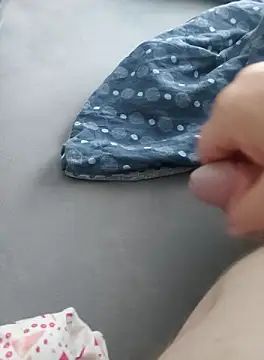 nikfu274 online show from 5, 10, 2025