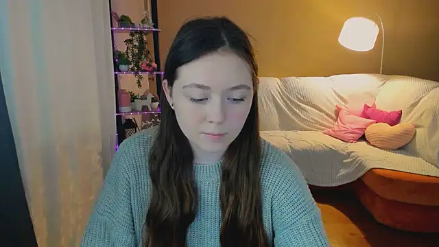 Snapshot of AlluringLookk chatting on 12, 9, 2025 AlluringLookk online show from 12, 9, 2025