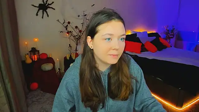 Snapshot of AlluringLookk chatting on 29, 10, 2025 AlluringLookk online show from 29, 10, 2025