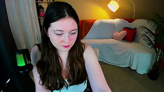 Snapshot of AlluringLookk chatting on 26, 2, 2026 AlluringLookk online show from 26, 2, 2026