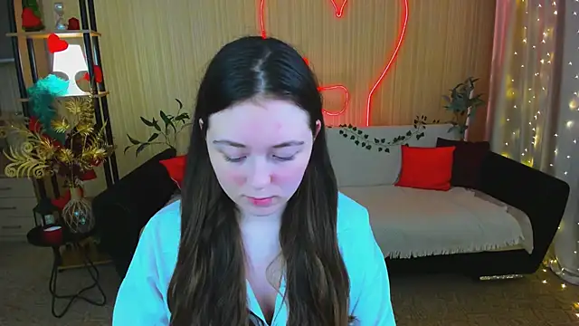 Snapshot of AlluringLookk chatting on 19, 4, 2026 AlluringLookk online show from 19, 4, 2026