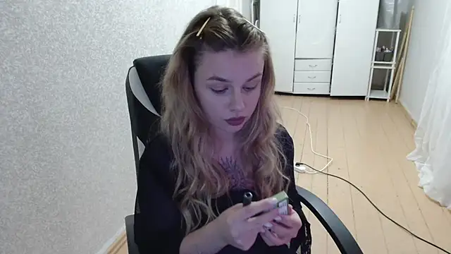 AngelicaHollywood online show from 26, 11, 2025