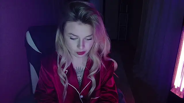 AngelicaHollywood online show from 15, 1, 2026