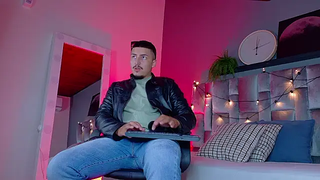 MrFox   online show from 19, 2, 2026