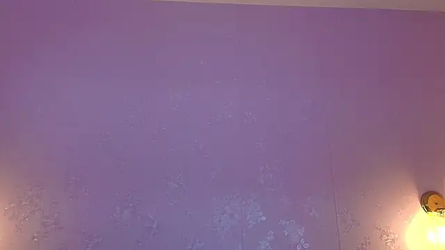 Emilia Bons online show from 21, 4, 2026