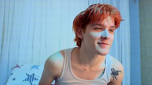 Snapshot of oliver_big19 chatting on 27, 9, 2025 oliver big19 online show from 27, 9, 2025