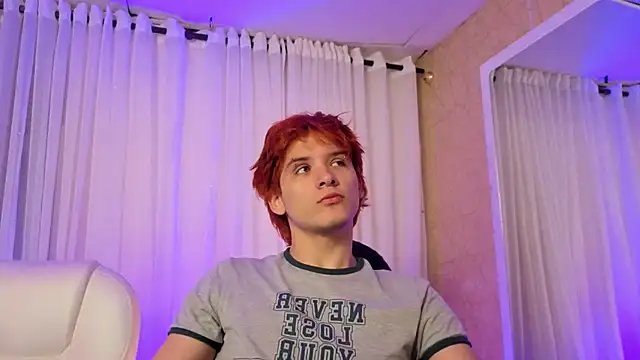 Snapshot of oliver_big19 chatting on 1, 10, 2025 oliver big19 online show from 1, 10, 2025