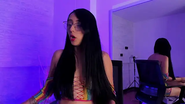 Snapshot of _PENELOPESTAR_ chatting on 28, 10, 2025 PENELOPESTAR online show from 28, 10, 2025