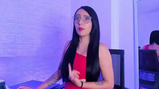 Snapshot of _PENELOPESTAR_ chatting on 15, 11, 2025 PENELOPESTAR online show from 15, 11, 2025