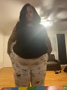 Cocomamii1 online show from 11, 11, 2025