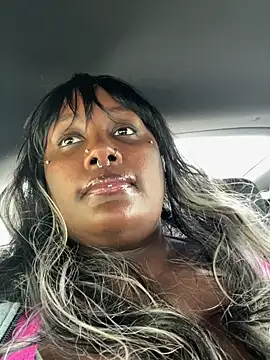 Snapshot of Cocomamii1 chatting on 6, 4, 2026 Cocomamii1 online show from 6, 4, 2026