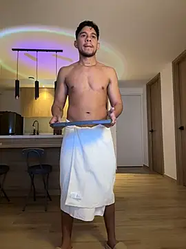 Snapshot of austin_spears_ chatting on 5, 2, 2026 austin spears online show from 5, 2, 2026