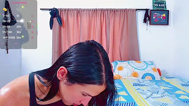 Azley sweet online show from 13, 2, 2025