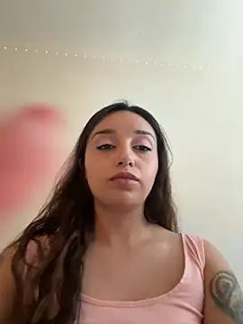 Snapshot of CharmingMaddie chatting on 16, 5, 2026 CharmingMaddie online show from 16, 5, 2026