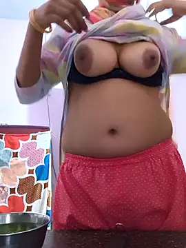 Love-pari077 online show from 17, 10, 2025