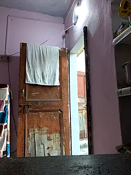 Love-pari077 online show from 18, 10, 2025