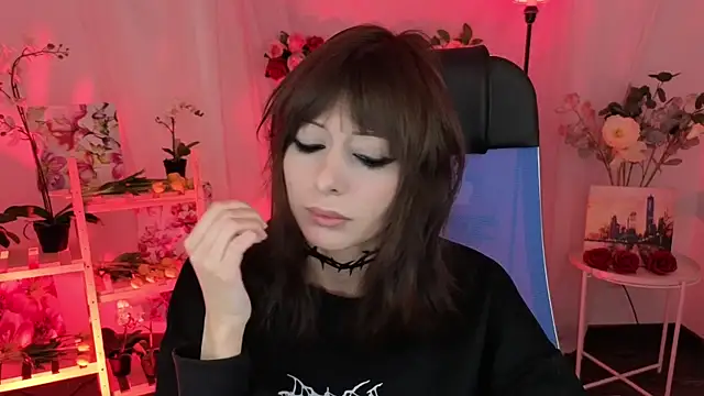 CrystallBloom online show from 14, 1, 2026