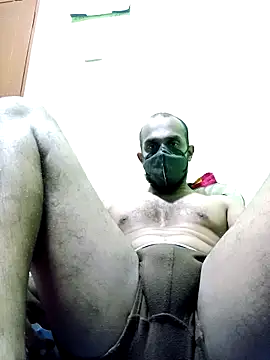 hotblack7 online show from 2, 2, 2026