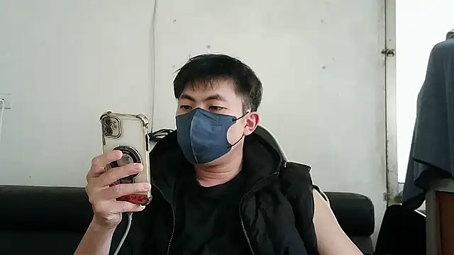 Snapshot of bigbb101011 chatting on 11, 1, 2026 bigbb101011 online show from 11, 1, 2026