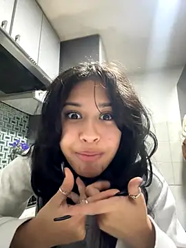 lynn9000 online show from 21, 11, 2025