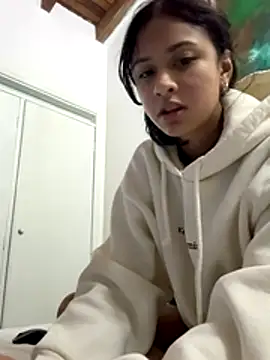 lynn9000 online show from 27, 11, 2025