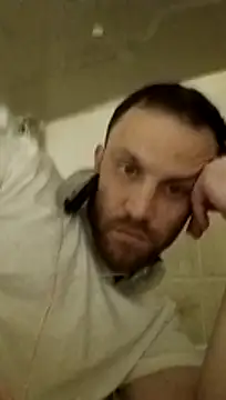 Snapshot of Zig97495 chatting on 19, 10, 2025 Zig97495 online show from 19, 10, 2025