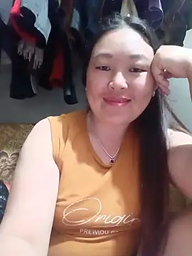 Snapshot of mptan73 chatting on 12, 5, 2026 mptan73 online show from 12, 5, 2026