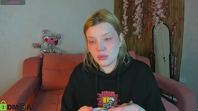 Michele Greenn online show from 6, 4, 2026