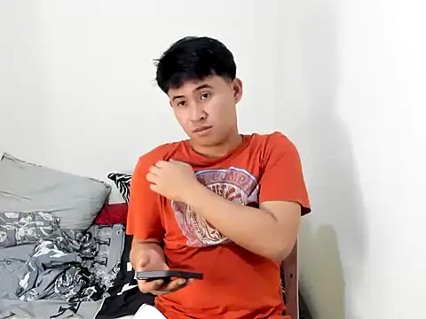 Snapshot of Adim-pinoy146 chatting on 7, 7, 2026 Adim-pinoy146 online show from 7, 7, 2026