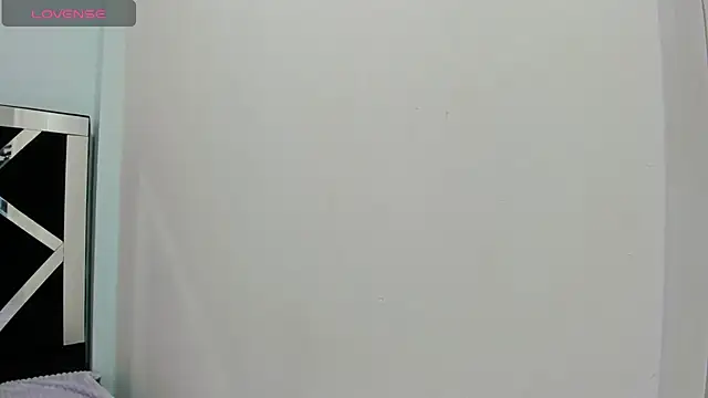 Snapshot of iisabella_noa chatting on 9, 10, 2025 iisabella noa online show from 9, 10, 2025