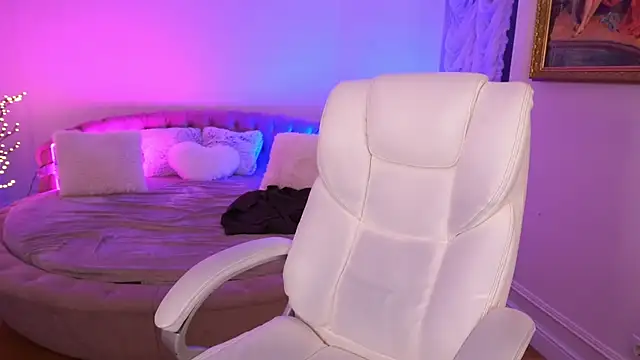 EricaSin online show from 5, 1, 2026