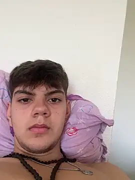 Snapshot of Cos_minn chatting on 20, 12, 2025 Cos minn online show from 20, 12, 2025