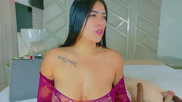 Snapshot of RoseMariee_ chatting on 12, 5, 2026 RoseMariee online show from 12, 5, 2026
