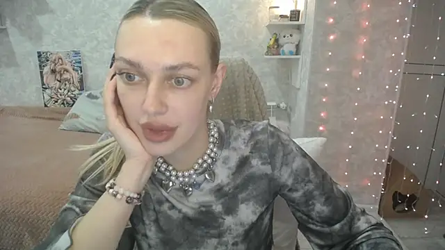 NickyAdamidi online show from 21, 10, 2025