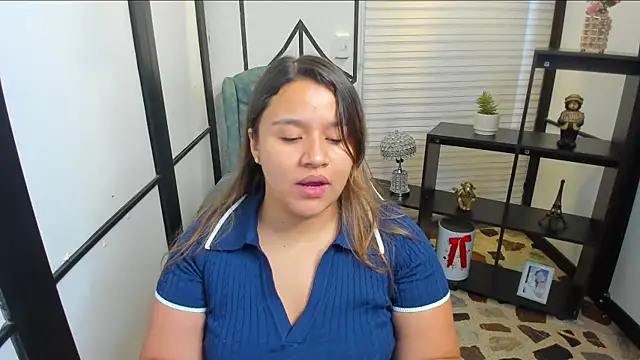 ElaBourn  online show from 18, 12, 2025