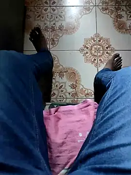 Snapshot of ya_sirwo chatting on 29, 9, 2025 ya sirwo online show from 29, 9, 2025