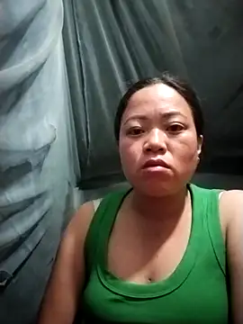 Snapshot of Sasumema chatting on 10, 9, 2025 Sasumema online show from 10, 9, 2025
