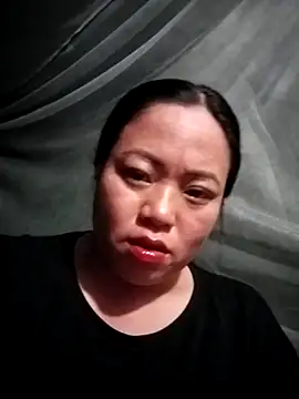 Snapshot of Sasumema chatting on 1, 10, 2025 Sasumema online show from 1, 10, 2025
