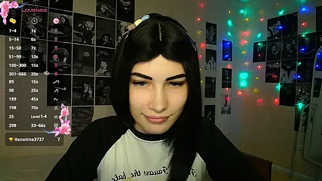 Snapshot of mskissa chatting on 23, 10, 2025 mskissa online show from 23, 10, 2025