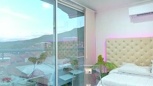 ZoehAngel online show from 13, 7, 2026