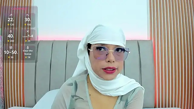 Snapshot of naishaa_ chatting on 5, 12, 2025 naishaa online show from 5, 12, 2025