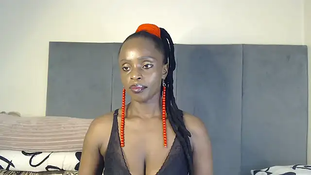 Snapshot of Jah-Queen chatting on 20, 9, 2025 Jah-Queen online show from 20, 9, 2025
