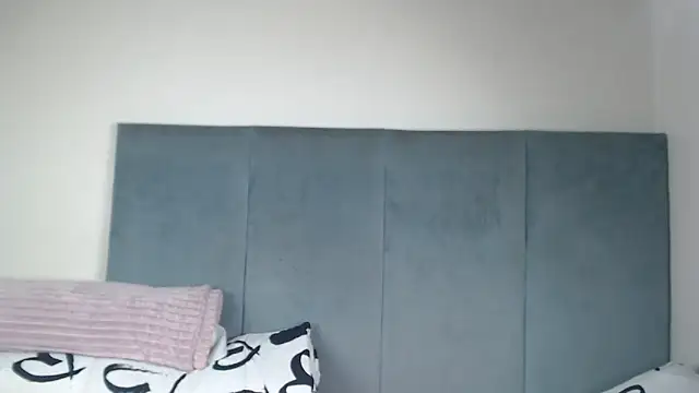 Snapshot of Jah-Queen chatting on 11, 2, 2026 Jah-Queen online show from 11, 2, 2026